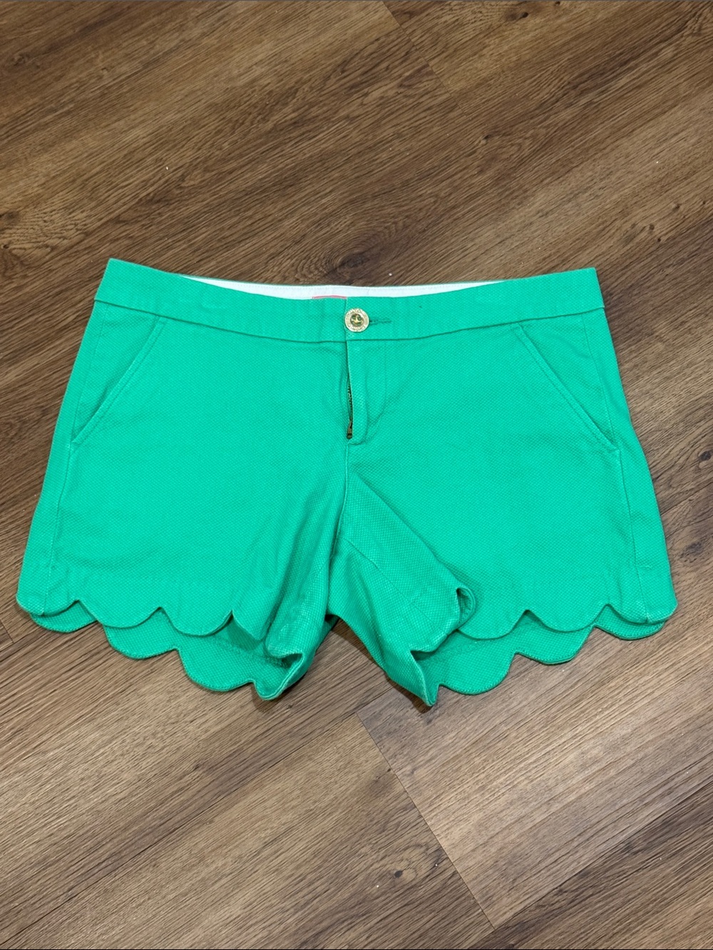 Lilly Pulitzer Scallop Hem Buttercup Shorts - Myrtle Green